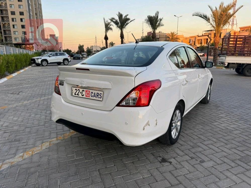نيسان صني